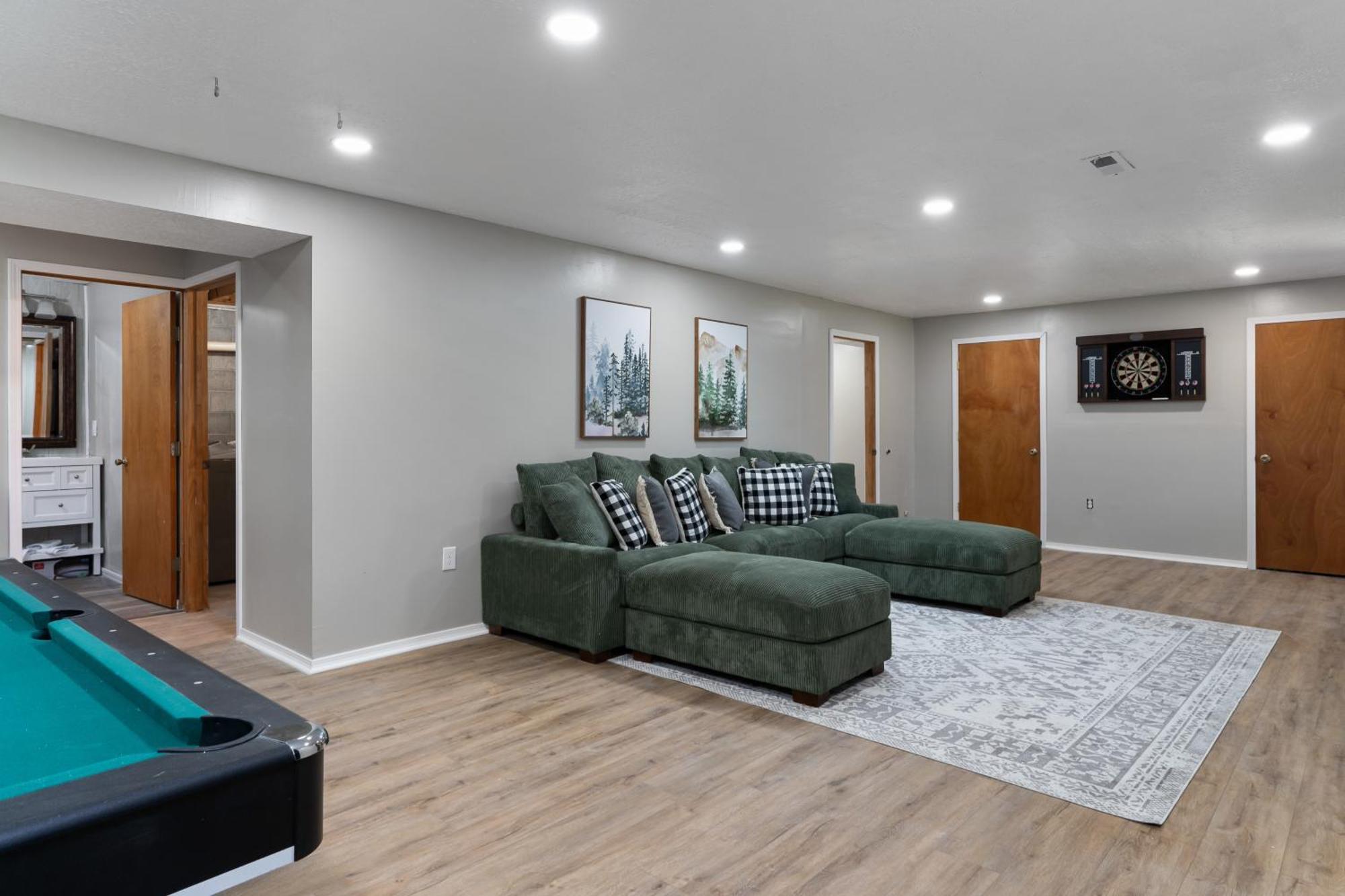 Spacious Cabin Near Hocking Hills And Caves With Hot Tub And Firepit Laurelville エクステリア 写真